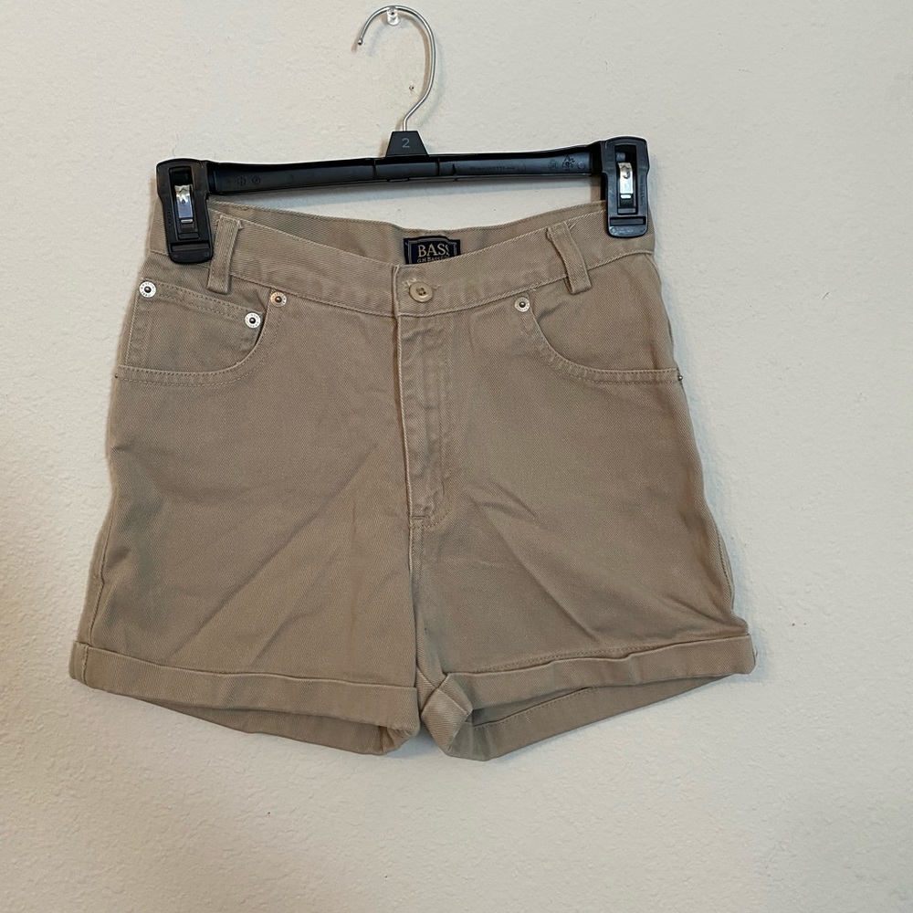 Khaki shorts